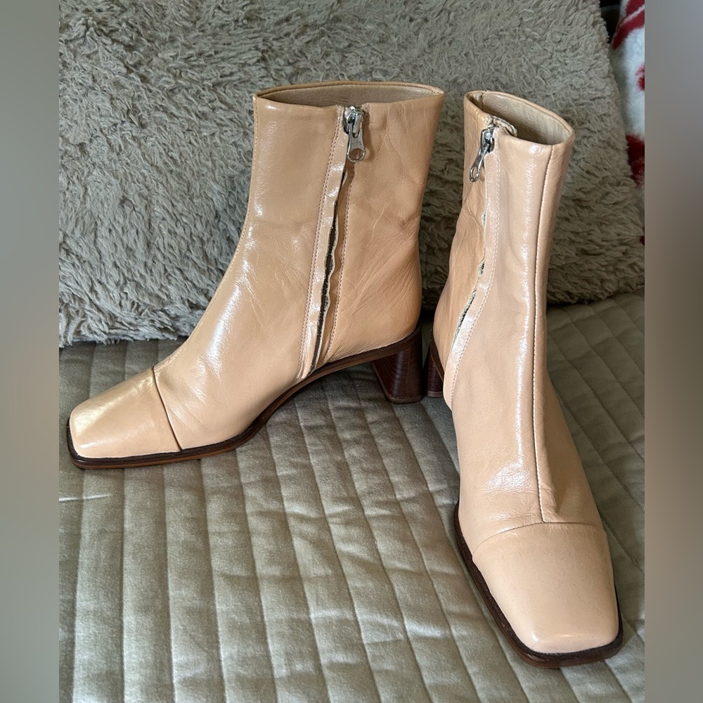 L'INTERVALLE Tan Ankle Booties with Square Toe - Picture 4 of 10